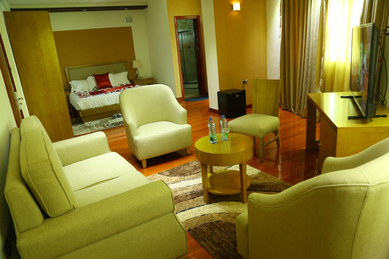 Heron Hotel Auasa Zewnętrze zdjęcie